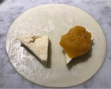 Foto del paso 9 de la receta: Triangolini alla empanatta!!!! (pasta rellena tipo ravioles/sorrentinos con masa para empanadas)