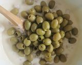 Une image de l'étape 3 de Cake jambon olives.