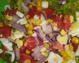 Foto del paso 1 de la receta: Ensalada 🍅🌽🌰🥦🥗🥚