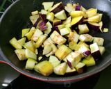 A picture of step 2 of Red Sauce With Eggplant.