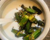 A picture of step 3 of Dahi Vendi (Okra in curd).