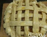 A picture of step 5 of Homemade Apple Pie.