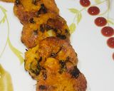 कच्चे केले की टिक्की (kacche kele ki tikki recipe in Hindi) रेसिपी चरण 6 फोटो