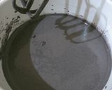 Foto langkah ke 4 dari resep Bolu ketan hitam panggang.