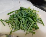 Foto langkah ke 1 dari resep Jangan Tempe + Godong Brambang (Sayur Tempe + Daun Bawang Merah).