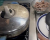 Foto del paso 7 de la receta: Huevos Revueltos, Bistec y Frijoles Negros Refritos