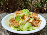 美味的便當菜-油豆腐金針菇炒高麗菜