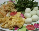 Hình bước làm 2 của món Bánh tráng trộn biến tấu