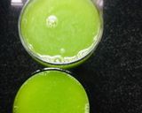 A picture of step 1 of Green juice.