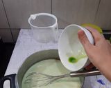Foto langkah ke 3 dari resep 19. Puding daun pandan.