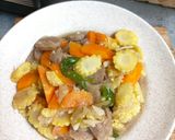 Foto langkah ke 3 dari resep Tumis Putren Bakso.