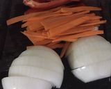 Foto del paso 2 de la receta: Chorizo a la pomarola con verduras al vapor