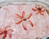 A picture of step 5 of No Bake Fresh Strawberry Cheesecake.