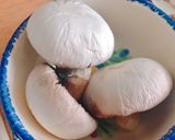 Hình bước làm 7 của món Mì Tàu Thập Cẩm Gà Ngũ Vị
