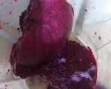 Foto langkah ke 1 dari resep Smoothies buah naga.