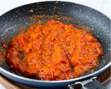 A picture of step 2 of Gingery Aloo Gobi.