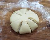 Hình bước làm 3 của món Bánh mì ngọt nhân dừa