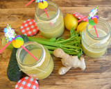 Foto del paso 1 de la receta: Smoothies verde quemagrasas y eliminador de toxinas