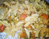 صورة لخطوة 8 من وصفة باستا ايطالي بالصوص الوردي 🍝