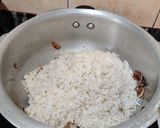 A picture of step 4 of BROCCOLI PULAO in COOKER.