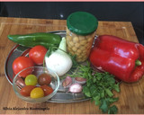 Foto del paso 1 de la receta: Ensalada  de garbanzos veraniego