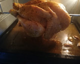 Foto del paso 4 de la receta: Pollo de corral asado en rustidor🍗