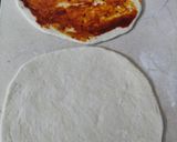 A picture of step 4 of Spinach Star bread pizza.