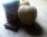Foto del passaggio 1 della ricetta Frullato con succo di frutta alla pera, mela, limone e cannella