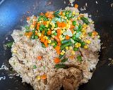A picture of step 6 of Easy Chicken Fried Rice.