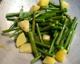 ডাঁটা আলু পোস্ত (Danta aloo posto recipe in Bengali) রেসিপির ধাপ 3 ছবি