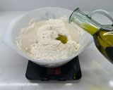 Foto del paso 1 de la receta: Pizza Dualizza de pesto y anchoas
