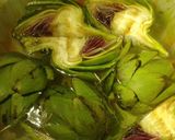 Hình bước làm 2 của món Canh chân giò hầm hoa Atiso