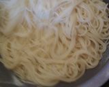 Foto del paso 2 de la receta Espaguetis finos con gambones y brócoli