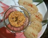 A picture of step 3 of Rava/sooji Idli.