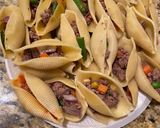A picture of step 4 of Spaghetti and Jumbo Shells Stuffed with Beef (Spaghetti and Stuffed Shells).