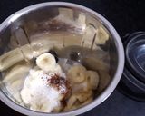 બનાના શારજાહ શેક (Banana Sharjah Shake Recipe In Gujarati) રેસીપી સ્ટેપ1ફોટો