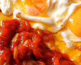 Foto del paso 6 de la receta: Pimientos rojos caramelizados con Huevos fritos