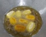 Foto langkah ke 4 dari resep Kroket kentang (isi wortel n ayam).