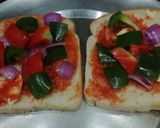 A picture of step 3 of Bread Pizza.