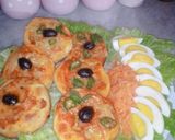 صورة لخطوة 2 من وصفة ميني بيتزا