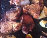 Foto del paso 3 de la receta: Lomo de cerdo con ensalada y vegetales al horno!!👌