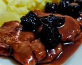 Foto del paso 2 de la receta: LOMITO De Cerdo🐽en Reducción de🍷Sangría y Ciruelas Pasas...!