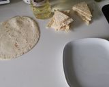 A picture of step 1 of Baked nacho taco salad.
