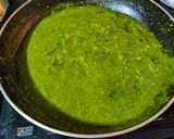 A picture of step 7 of Lehsooni palak.