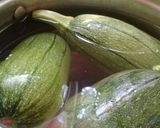 Foto del paso 2 de la receta: Calabacitas rellenas 💚🍴