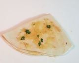 A picture of step 4 of Potato roti.