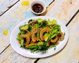 Hình bước làm 3 của món Cật Heo Xào Bông Cải, Đậu Que