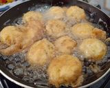 Foto langkah ke 6 dari resep Perkedel Kentang & Tips Agar Tidak Hancur.