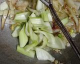 Foto langkah ke 3 dari resep Jamur kancing saus tiram (jamur campignon) telur puyuh.