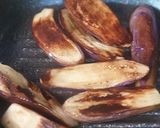 Foto langkah ke 2 dari resep Terong Bakar Balado.